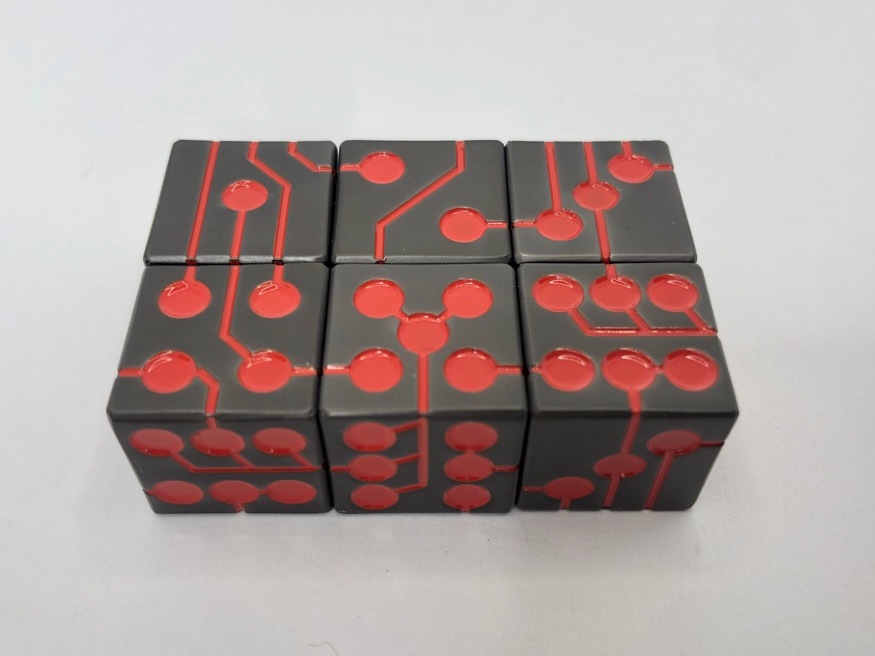 Alloy Infinity Cubes---Red